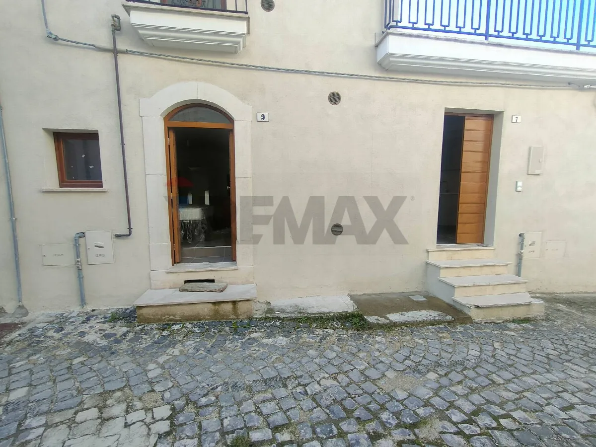 Casa Indipendente in vendita a L'Aquila, Roio, Bellavista, Pianola - foto 3
