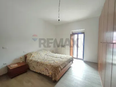 Casa Indipendente in vendita a L'Aquila, R... - foto 8