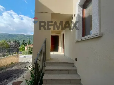 Casa Indipendente in vendita a Fagnano Alt... - foto 3
