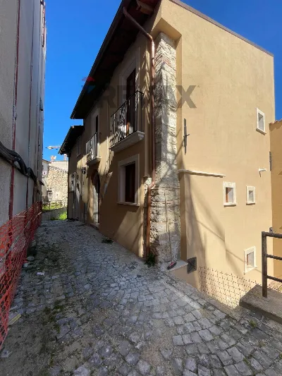 Casa Indipendente a L'Aquila