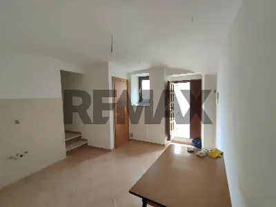 Casa Indipendente in vendita a Barisciano - foto 2