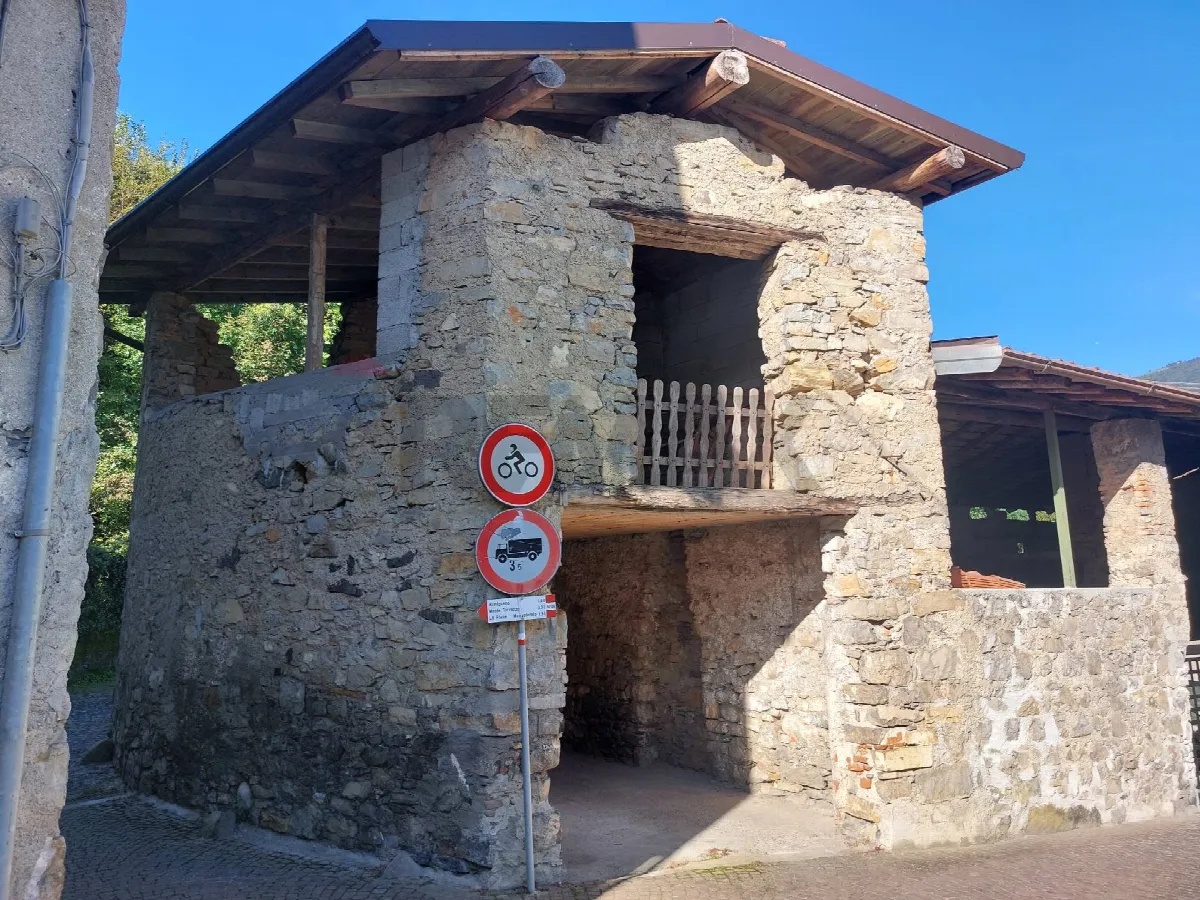 Casa Indipendente in vendita a Endine Gaiano - foto 2