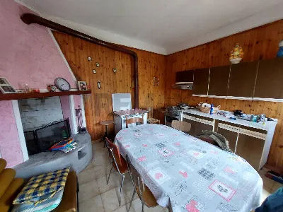 Rustico/Casale in vendita a Endine Gaiano - foto 8