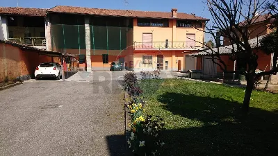 Rustico/Casale in vendita a Caravaggio - foto 2