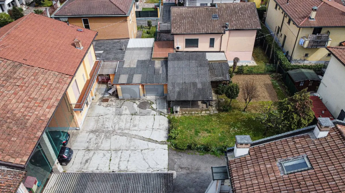 Rustico/Casale in vendita a Caravaggio - foto 3