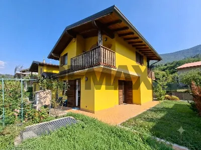 Casa Indipendente in vendita a Endine Gaia... - foto 1
