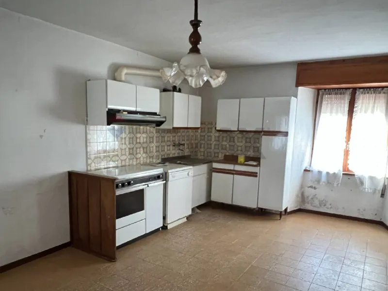Casa Indipendente in vendita a Solto Collina - foto 9