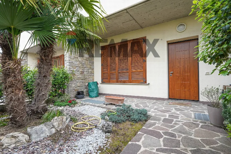 Villa in vendita a Ponte San Pietro - foto 1