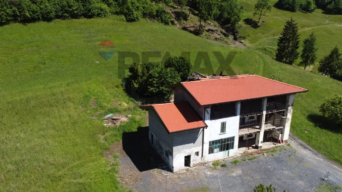 Rustico/Casale in vendita a Endine Gaiano - foto 3