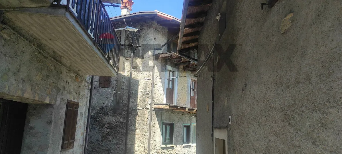 Casa Indipendente in vendita a Rogno - foto 3