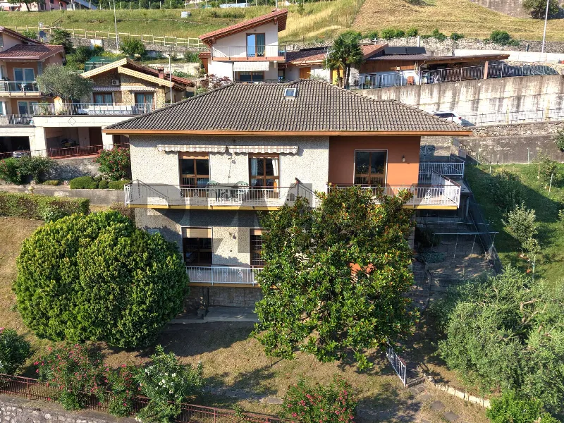Villa in vendita a Sovere - foto 1