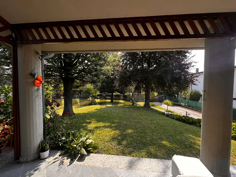 Villa in vendita a Cologno al Serio - foto 1