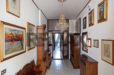 Villa in vendita a Tavernola Bergamasca - foto 6