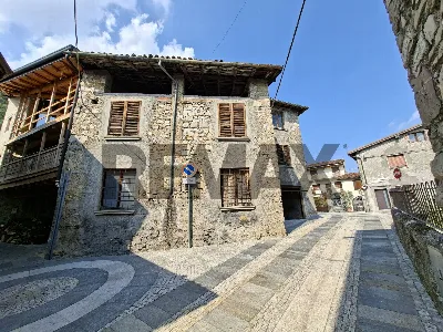 Casa Indipendente in vendita a Bianzano - foto 1