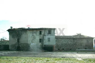 Rustico/Casale in vendita a Boltiere - foto 1