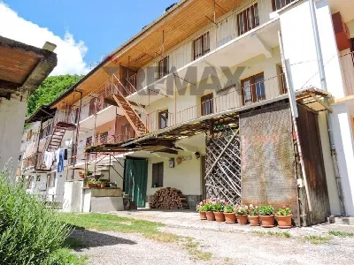 Casa Indipendente a Giaveno