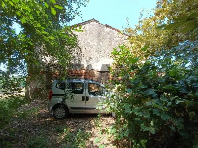 Rustico/Casale in vendita a Canda - foto 2