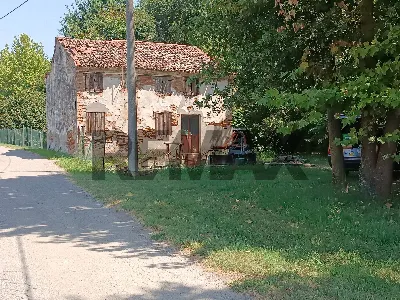 Rustico/Casale in vendita a Canda - foto 4