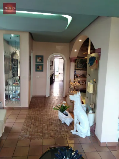 Villa a Latina