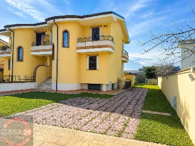 Villa in vendita a Latina, Gionchetto, pan... - foto 1