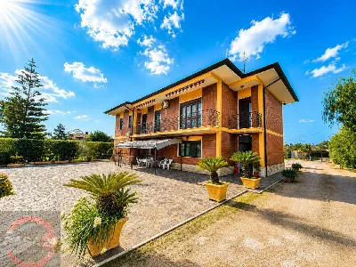 Villa a Latina