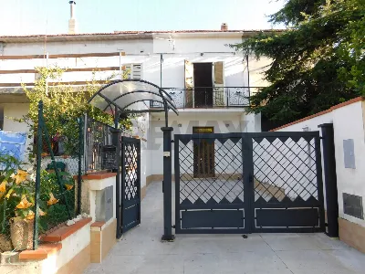 Casa Indipendente in vendita a Roccamontep... - foto 3