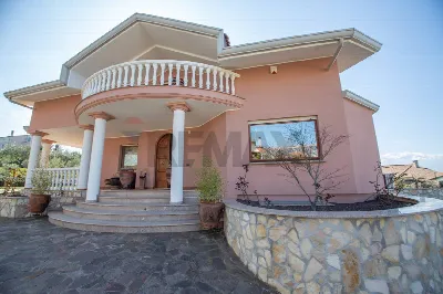 Villa in vendita a Castel Frentano - foto 1