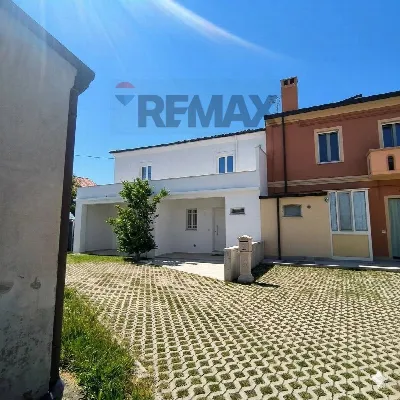 Casa Indipendente in vendita a Tollo - foto 1