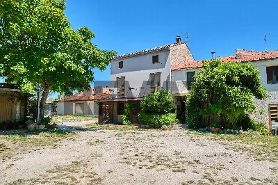 Casa Indipendente in vendita ad Ari - foto 3