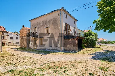Casa Indipendente in vendita ad Ari - foto 4