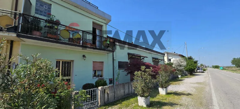 Casa Indipendente in vendita a Poggio Renatico - foto 1