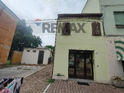 Casa Indipendente in vendita a Copparo - foto 1