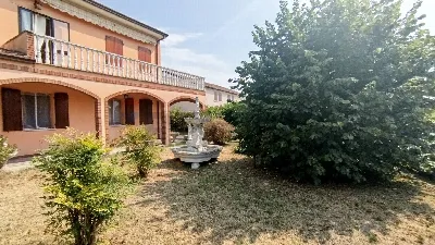 Villa in vendita a Ficarolo - foto 1