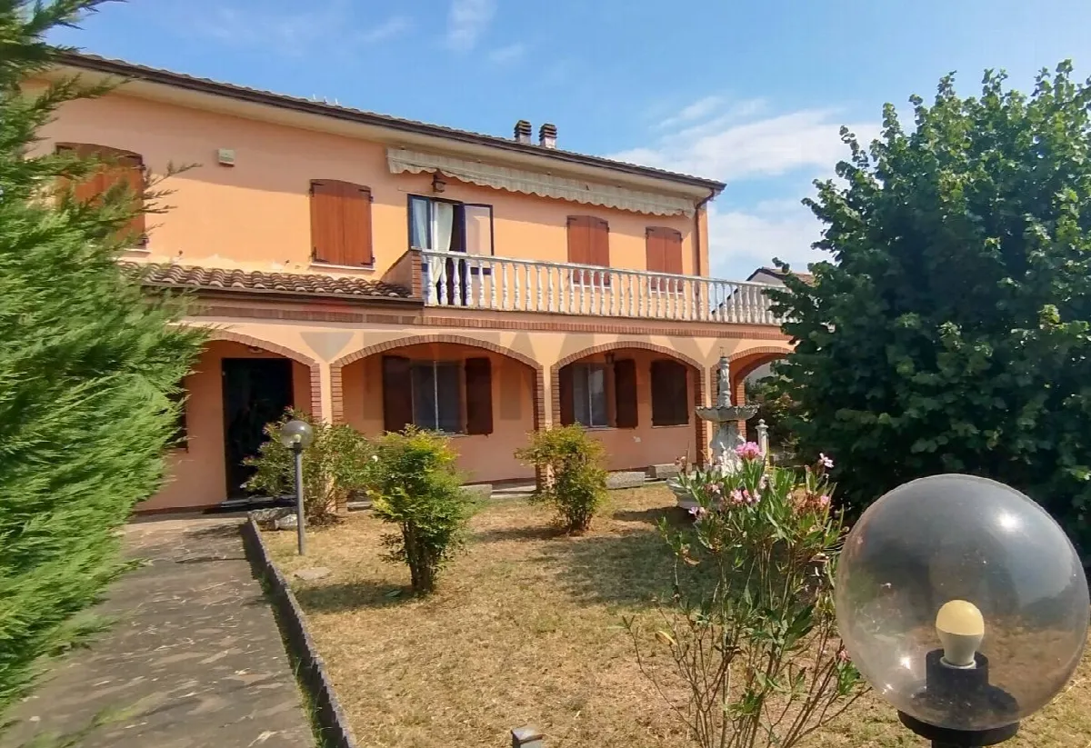 Villa in vendita a Ficarolo - foto 2
