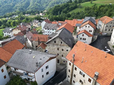 Rustico/Casale in vendita a Chies d'Alpago - foto 2