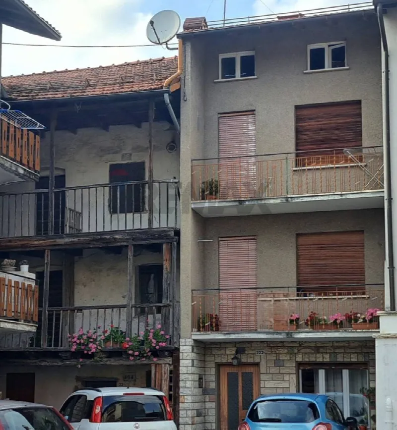 Casa Indipendente in vendita a Sovramonte - foto 1