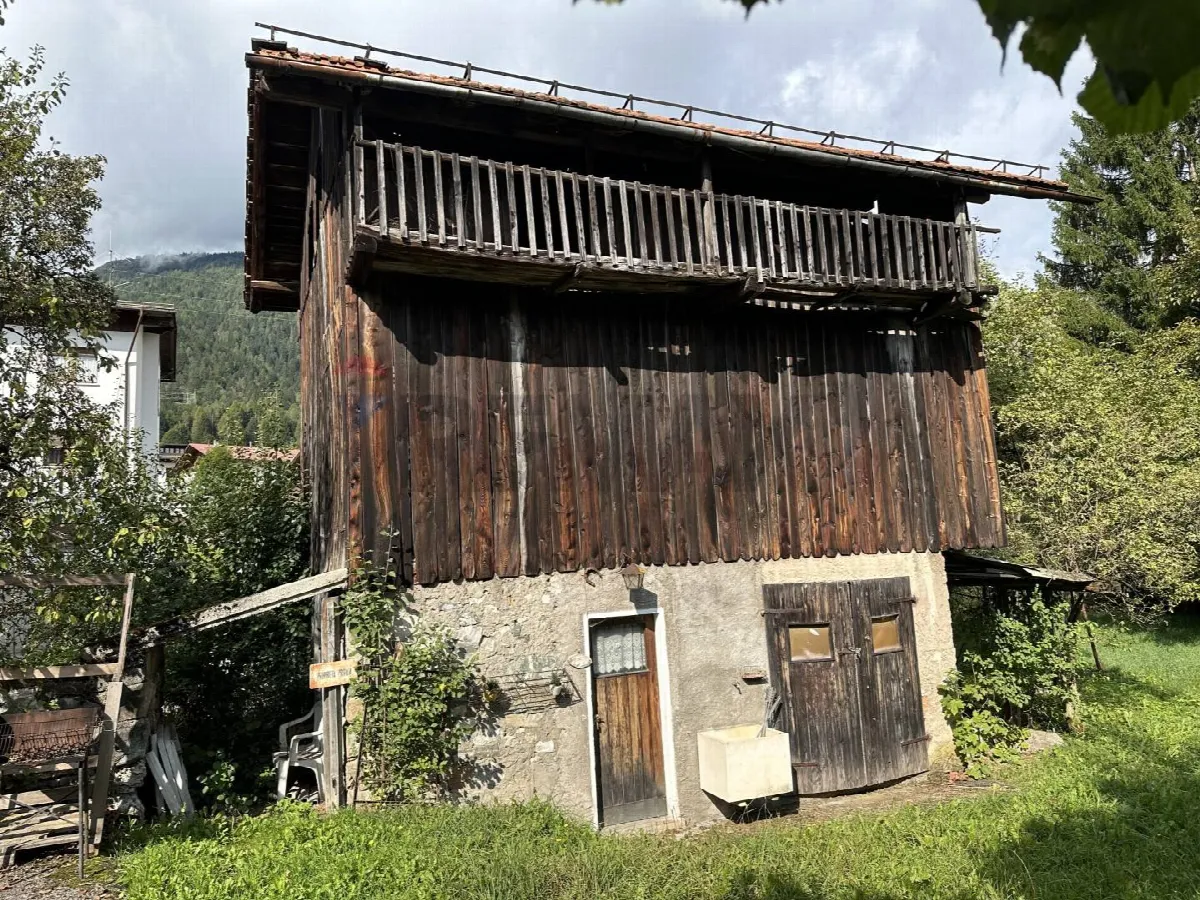 Rustico/Casale in vendita a Calalzo di Cadore - foto 4