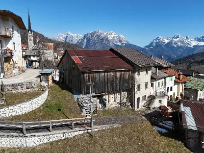 Rustico/Casale in vendita a Voltago Agordi... - foto 1