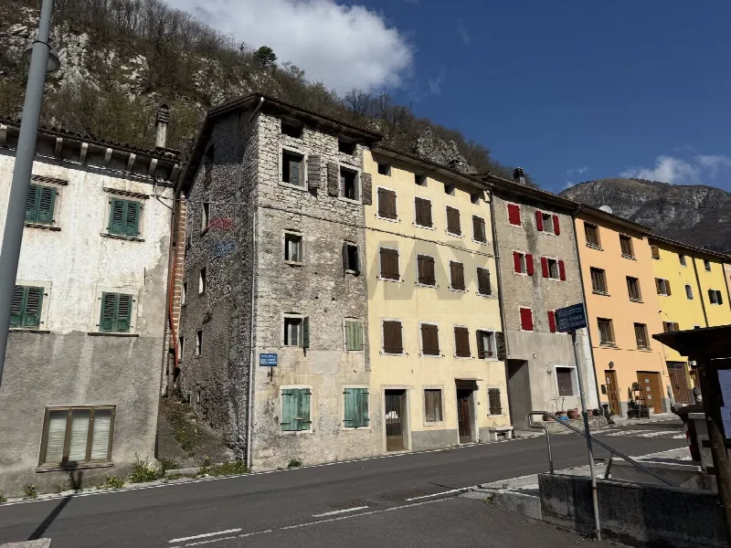 Casa Indipendente in vendita a Longarone - foto 1