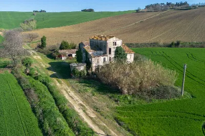 Rustico/Casale in vendita a Jesi - foto 7