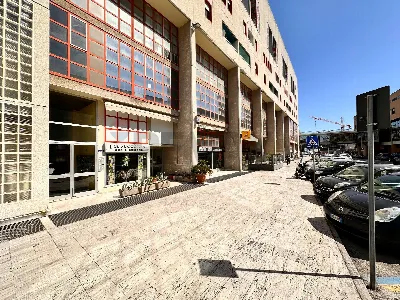 Ufficio in vendita a Pesaro, Mare, porto, ... - foto 2