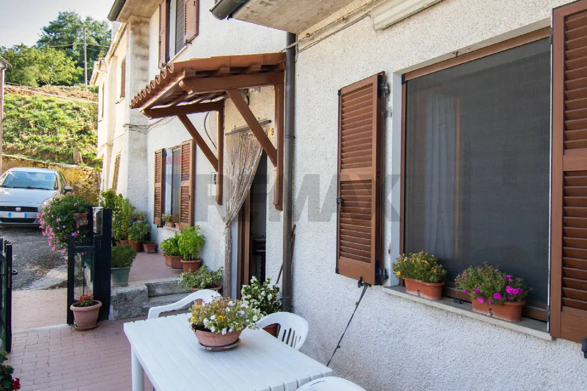 Casa Indipendente in vendita a Fabriano - foto 4