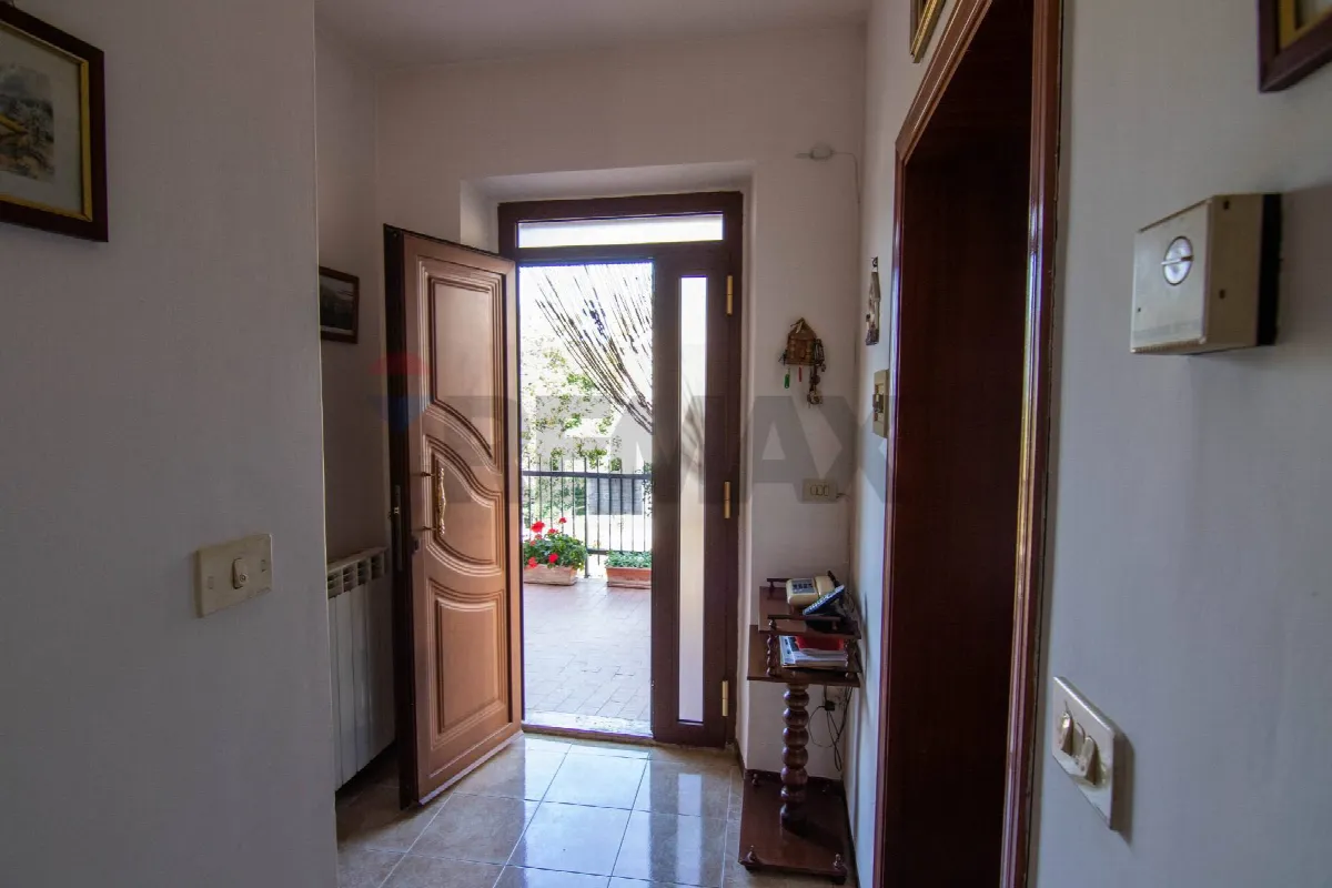 Casa Indipendente in vendita a Fabriano - foto 5