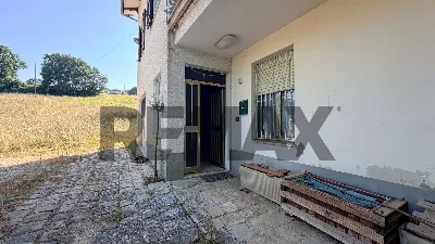 Rustico/Casale in vendita a Cingoli - foto 8