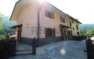Casa Indipendente in vendita a Algua - foto 2
