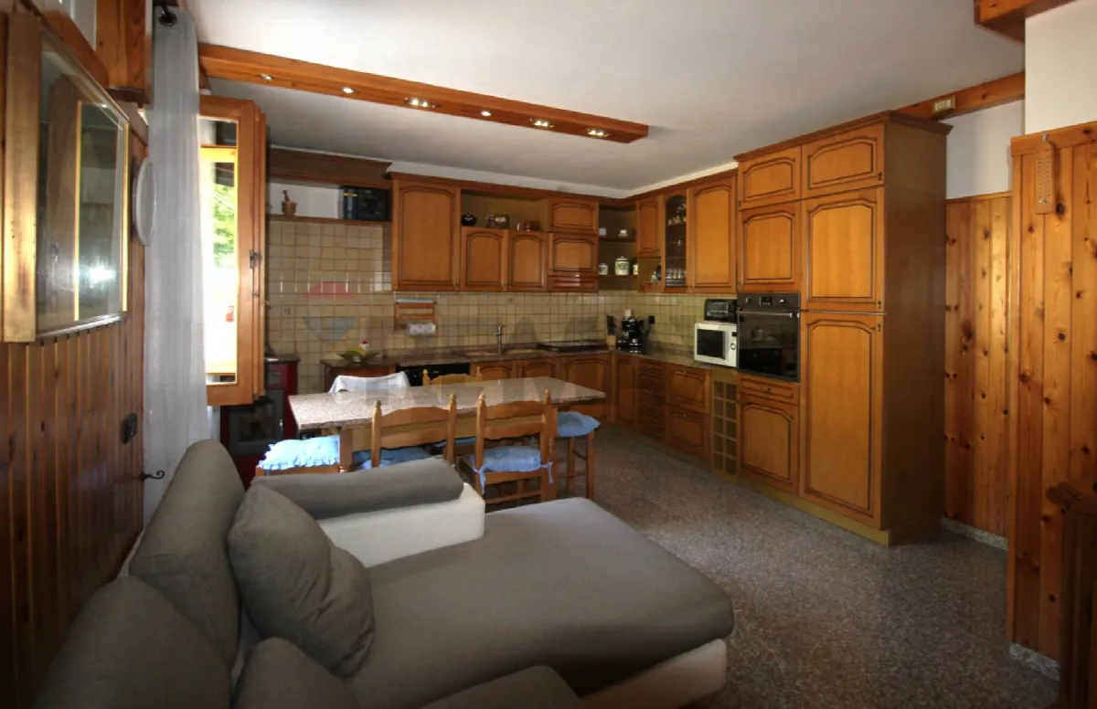 Casa Indipendente in vendita ad Algua - foto 4