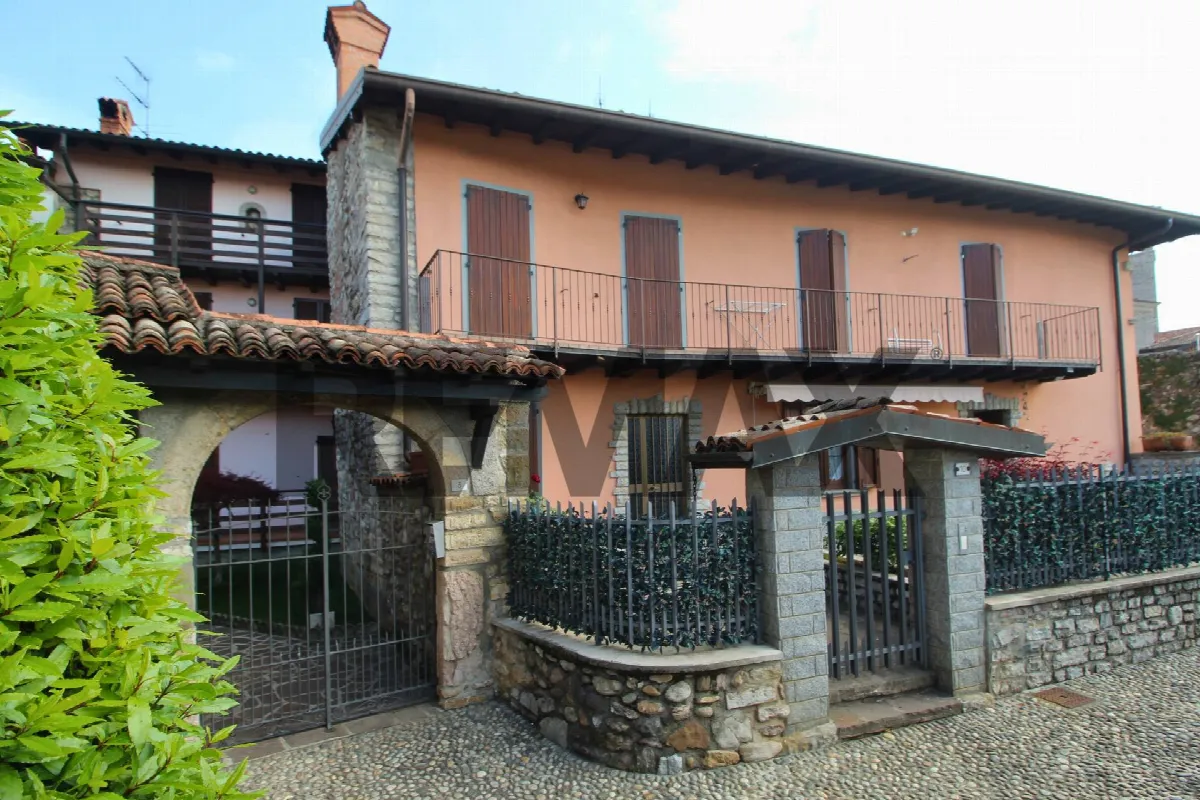 Villa in vendita ad Almenno San Salvatore - foto 2