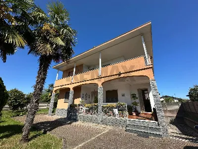 Casa Indipendente in vendita a Cerano - foto 2