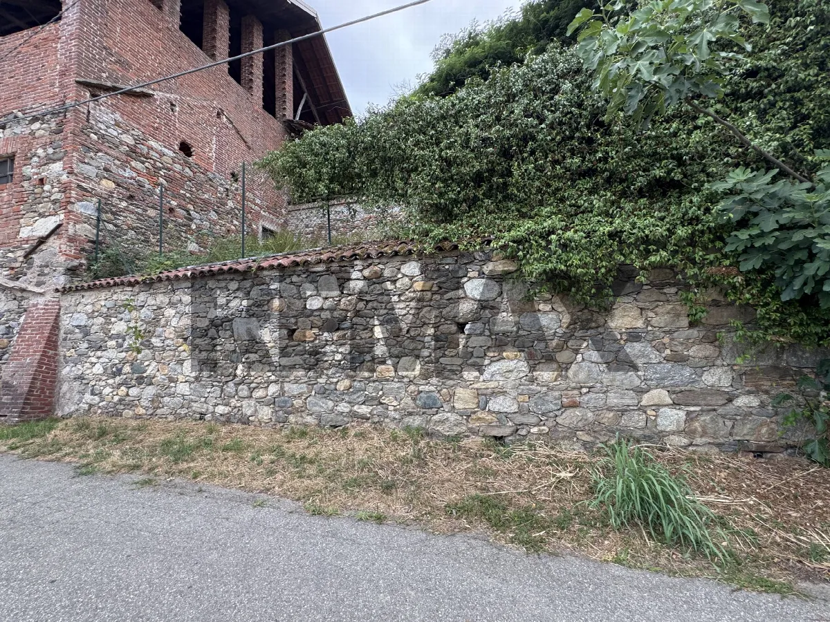 Rustico/Casale in vendita a Cureggio - foto 2