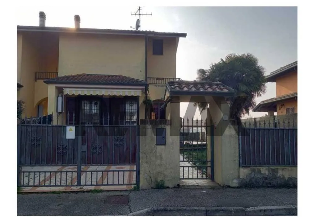 Villa in vendita a Torrevecchia Pia - foto 2